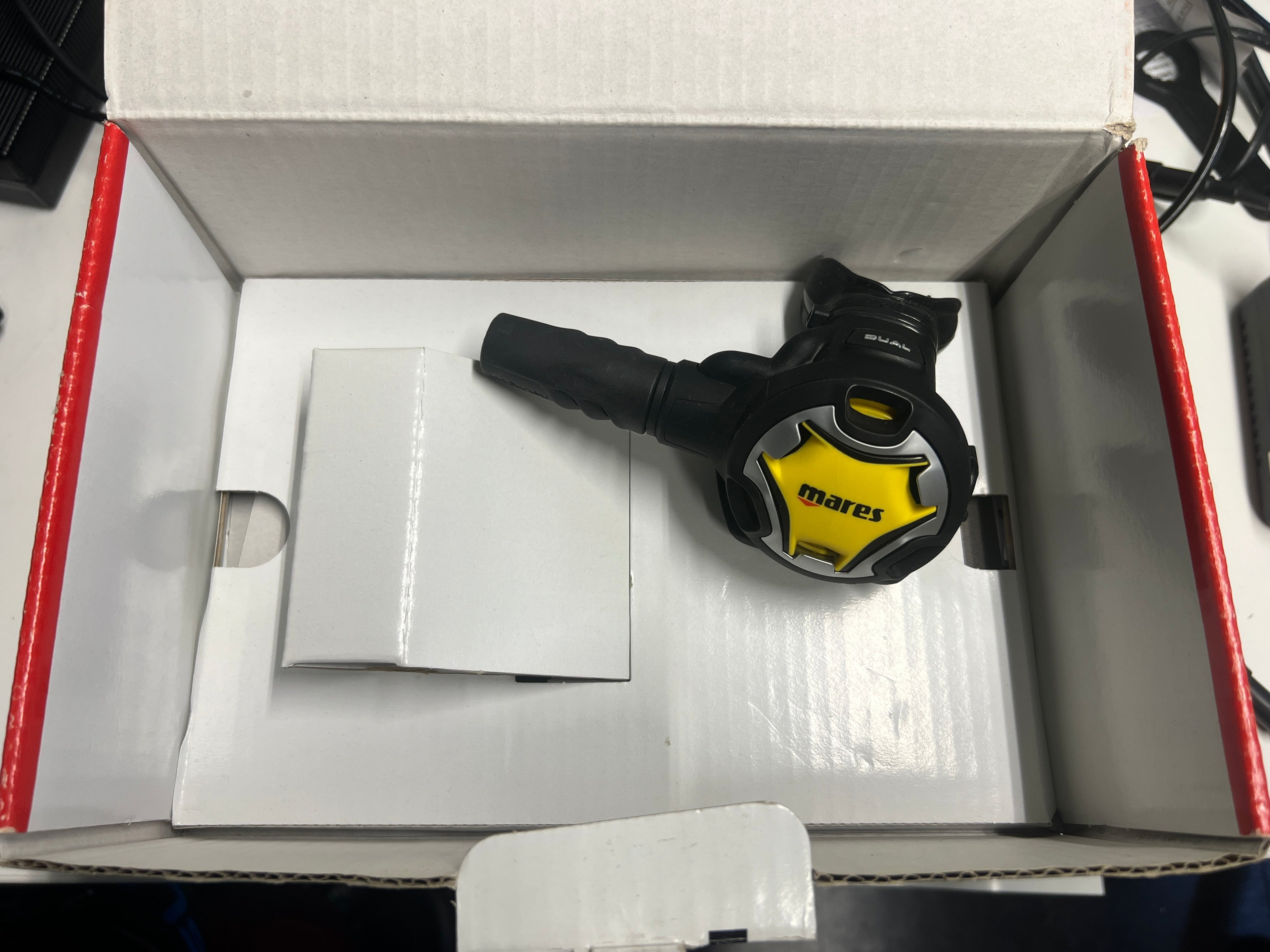 Mares Dual Octo (No Hose)