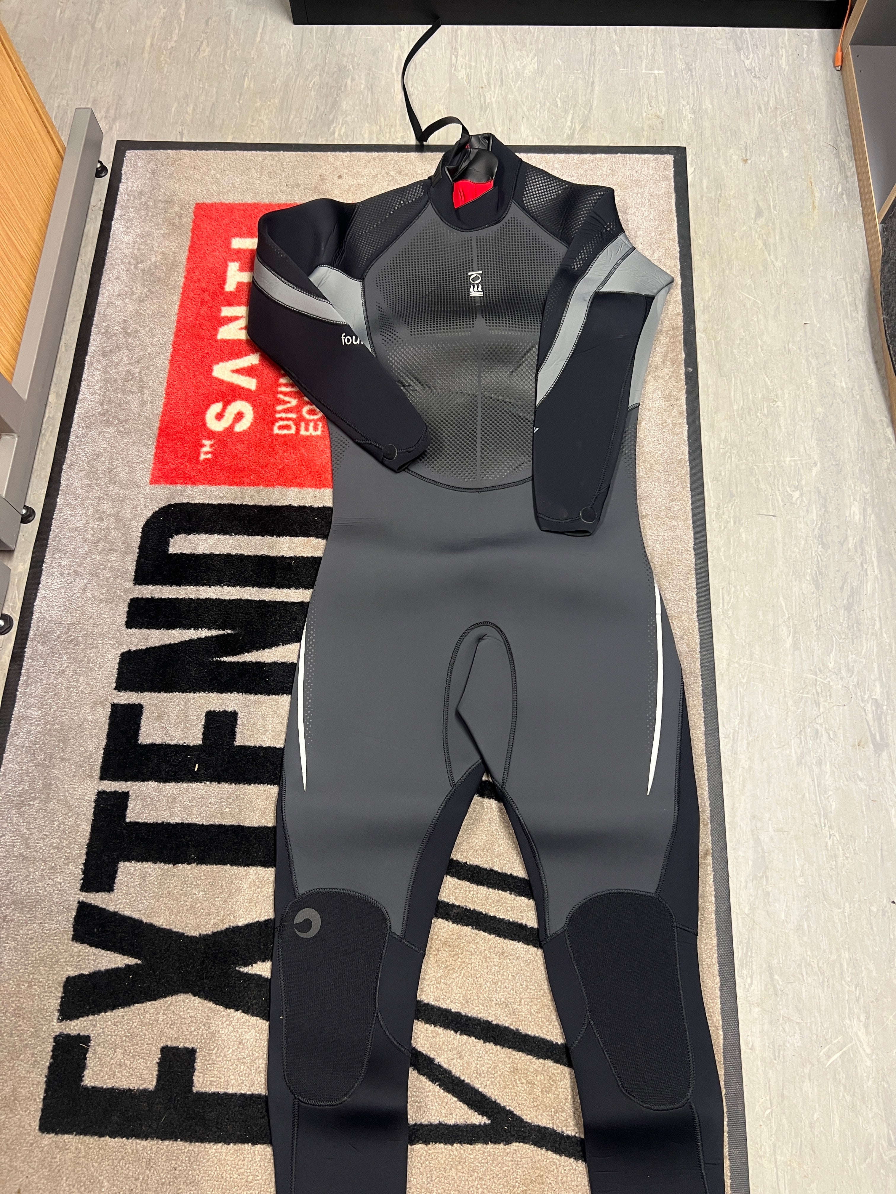 Fourth Element Xenos Mens 5mm (Size XL)