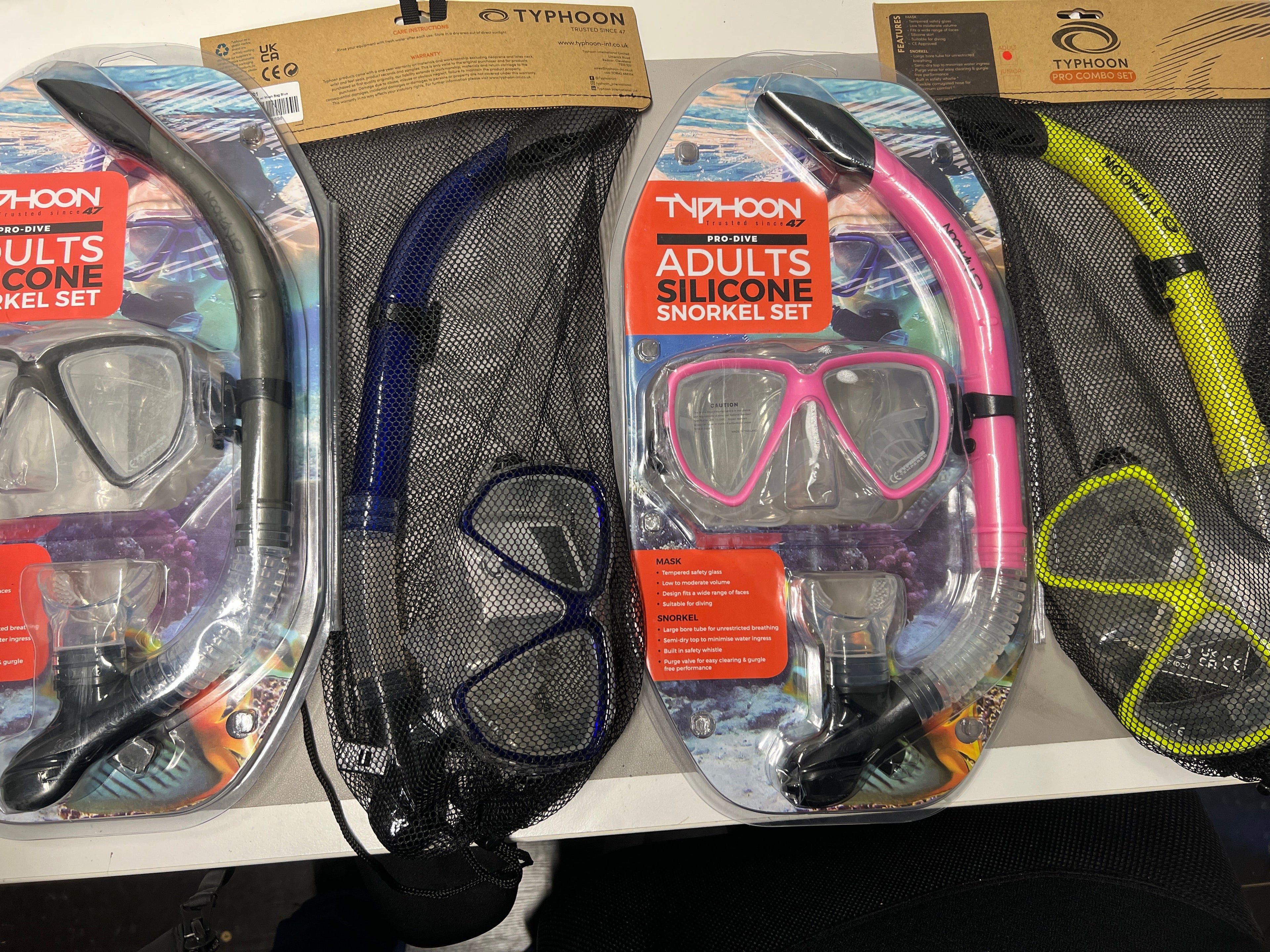 Typhoon Pro Adult Snorkel Set