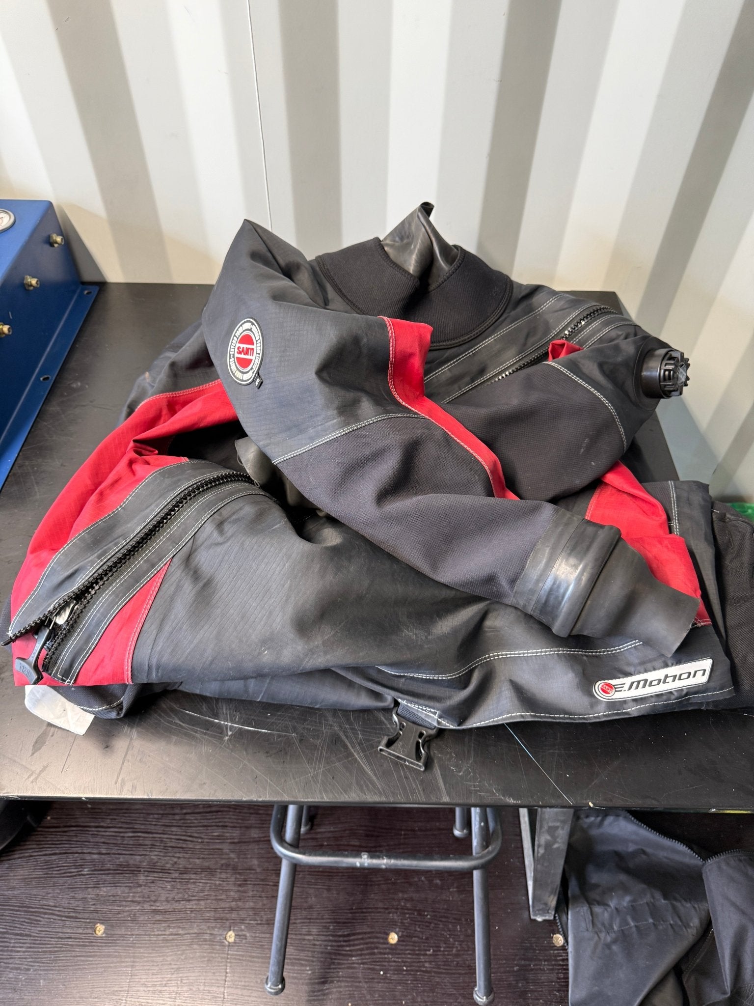 USED SANTI E.motion XXL + Boots XXL - CCR LAB