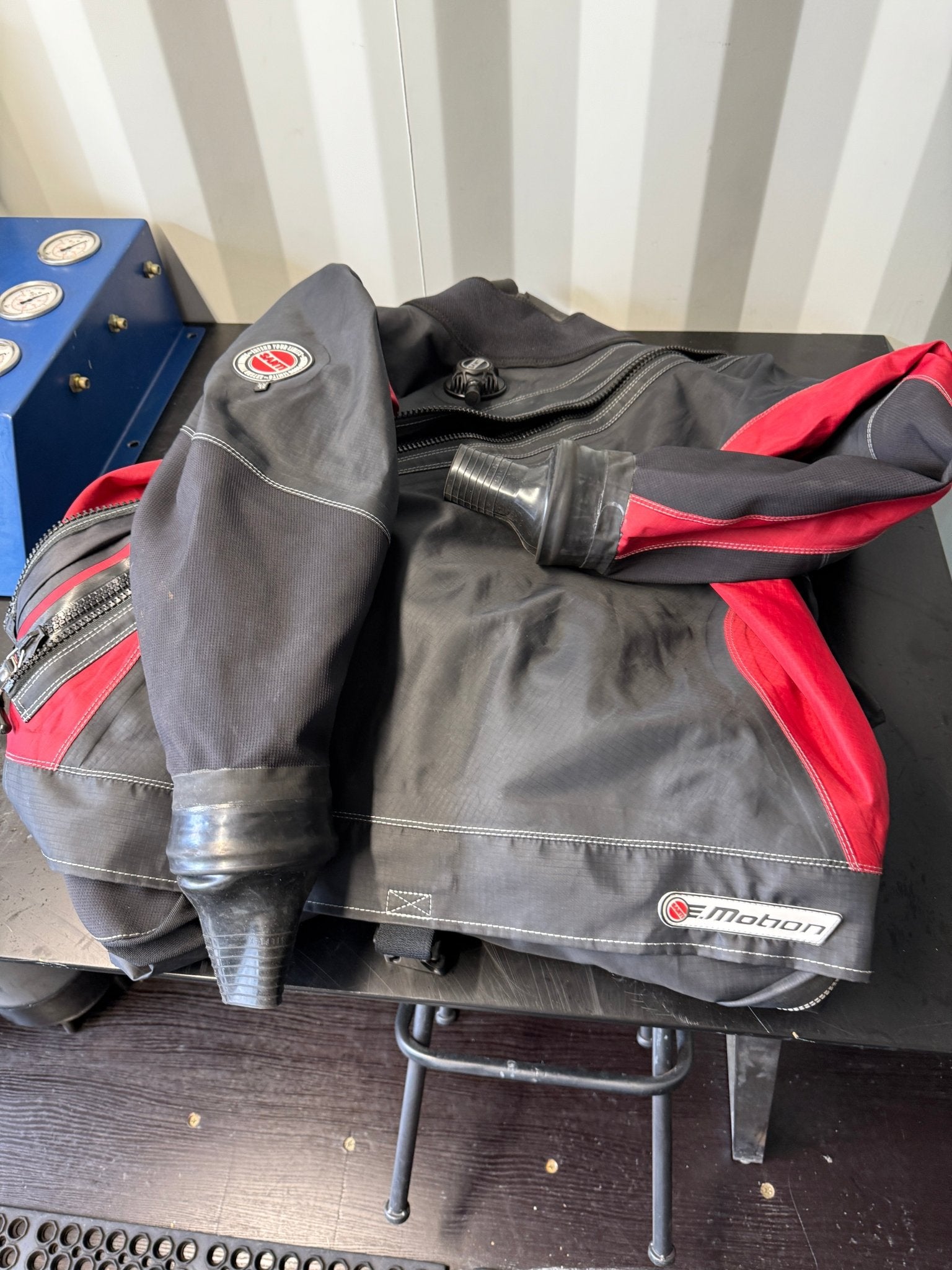 USED SANTI E.motion XXLS + Boots XXL - CCR LAB